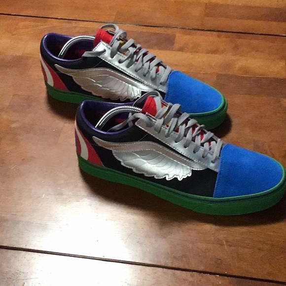 Vans Avengers Collab Sneakers | Size 10.5 - Picture 3 of 5